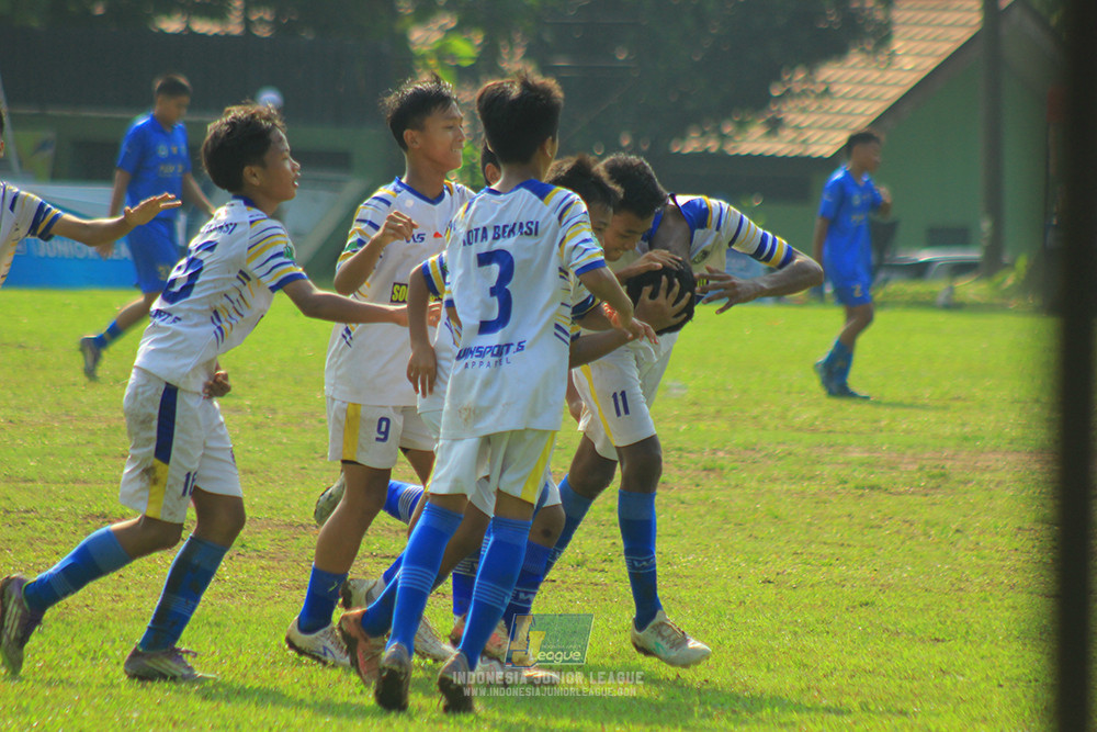 ijl u14 111025 pam jaya fa vs wins soccer school