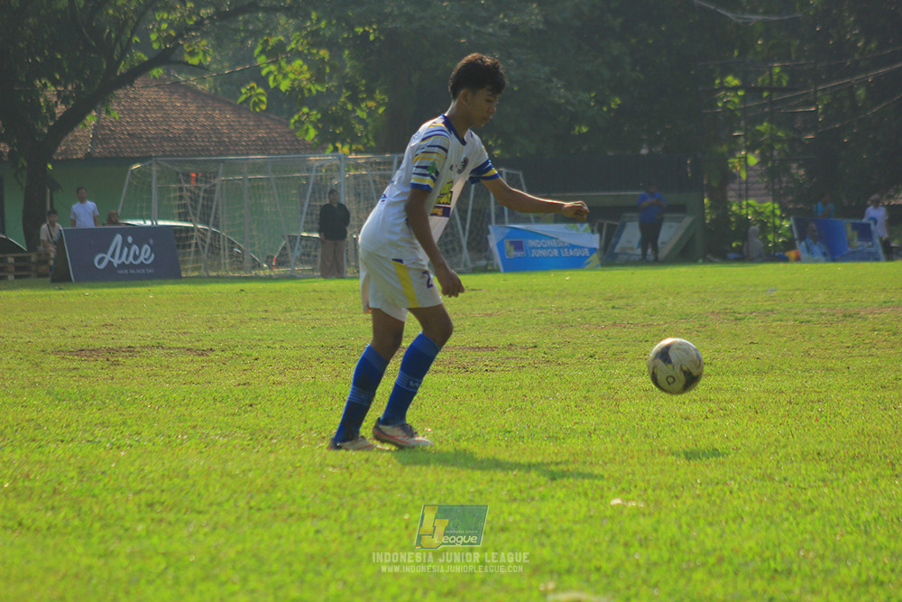 ijl u14 111025 pam jaya fa vs wins soccer school