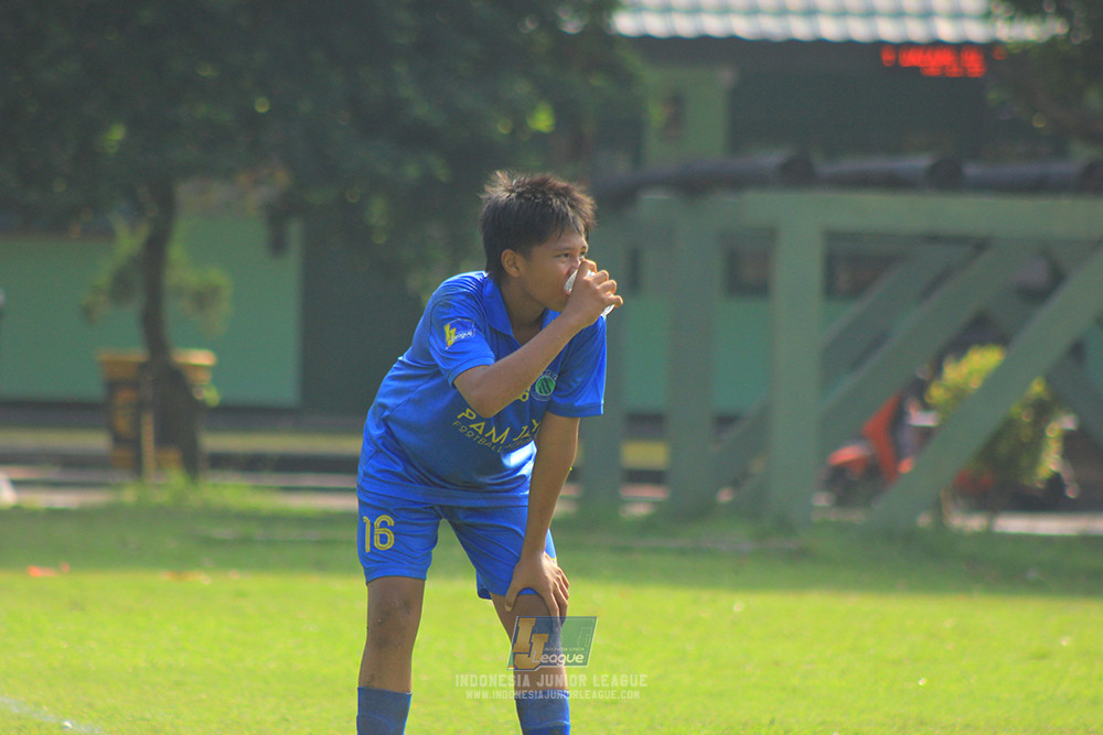 ijl u14 111025 pam jaya fa vs wins soccer school