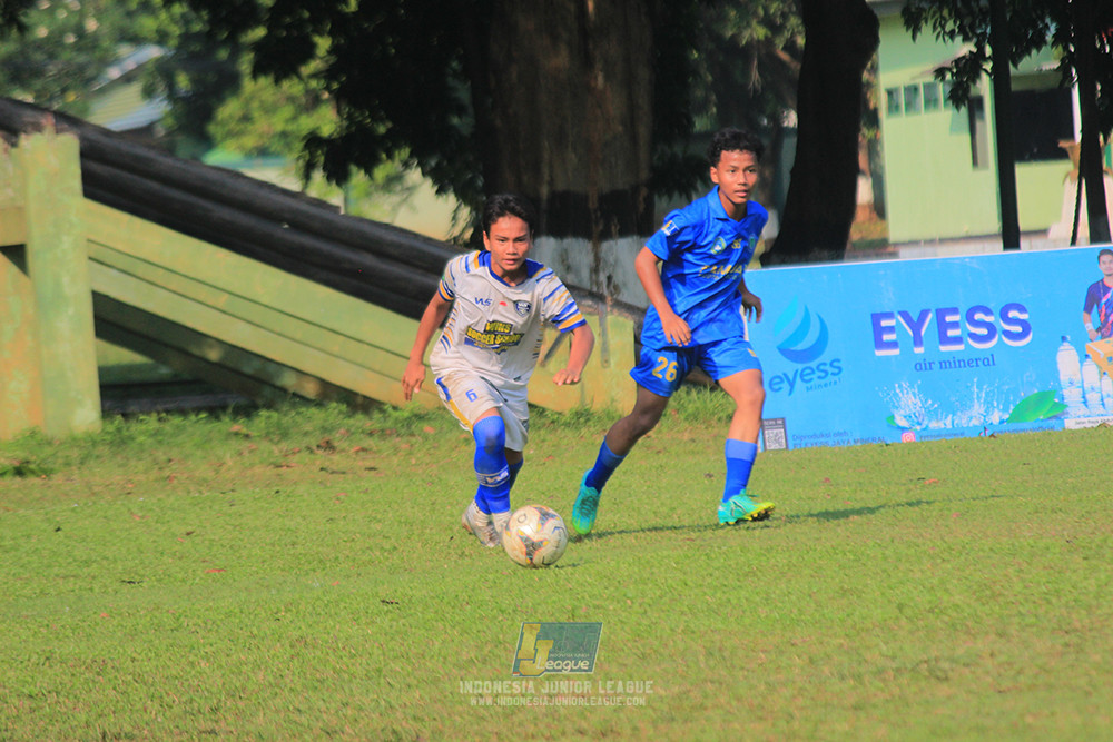 ijl u14 111025 pam jaya fa vs wins soccer school