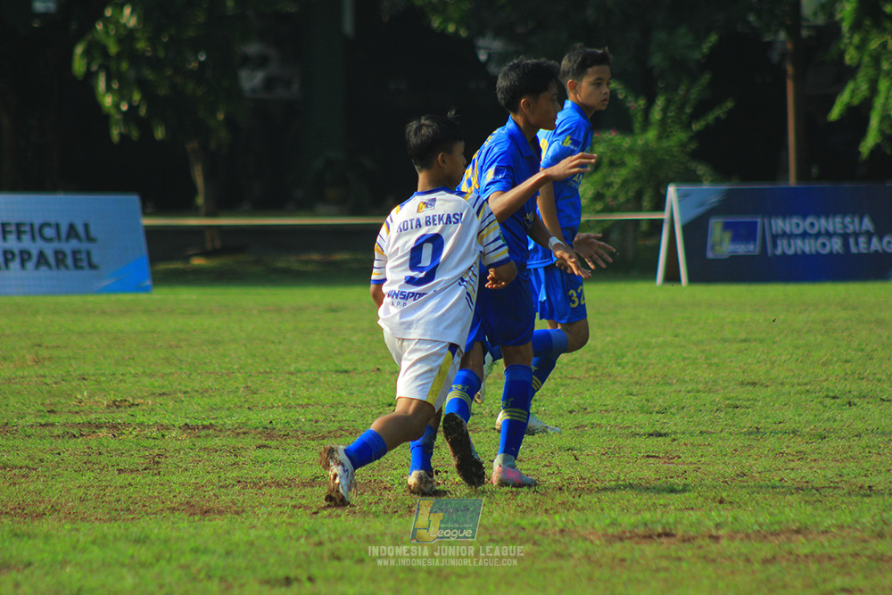 ijl u14 111025 pam jaya fa vs wins soccer school
