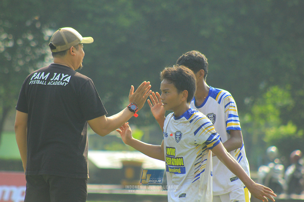 ijl u14 111025 pam jaya fa vs wins soccer school