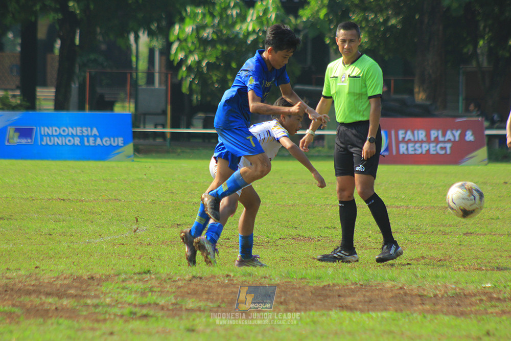 ijl u14 111025 pam jaya fa vs wins soccer school