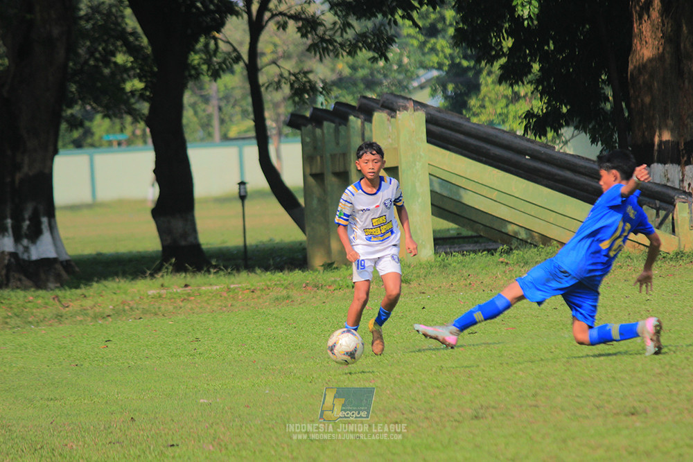 ijl u14 111025 pam jaya fa vs wins soccer school
