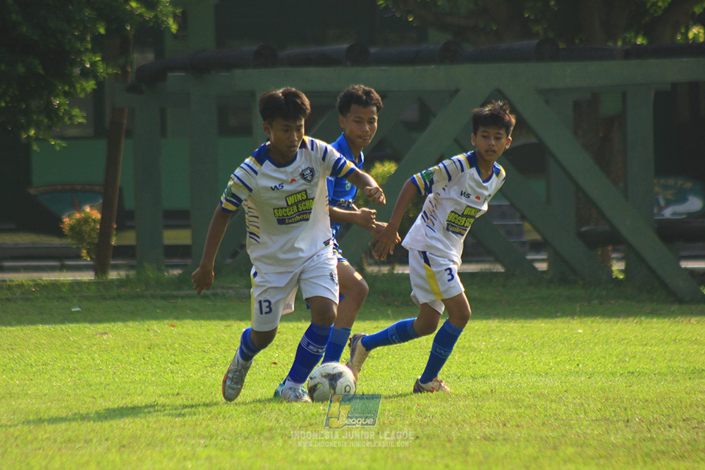 ijl u14 111025 pam jaya fa vs wins soccer school