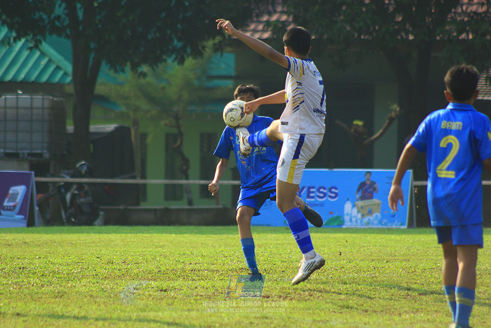 ijl u14 111025 pam jaya fa vs wins soccer school