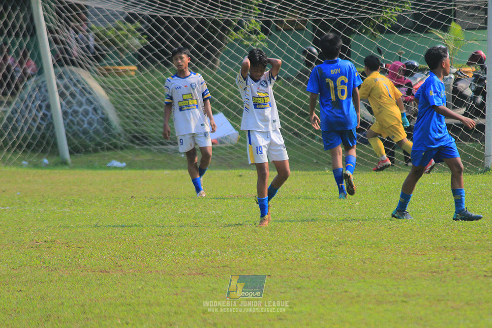 ijl u14 111025 pam jaya fa vs wins soccer school