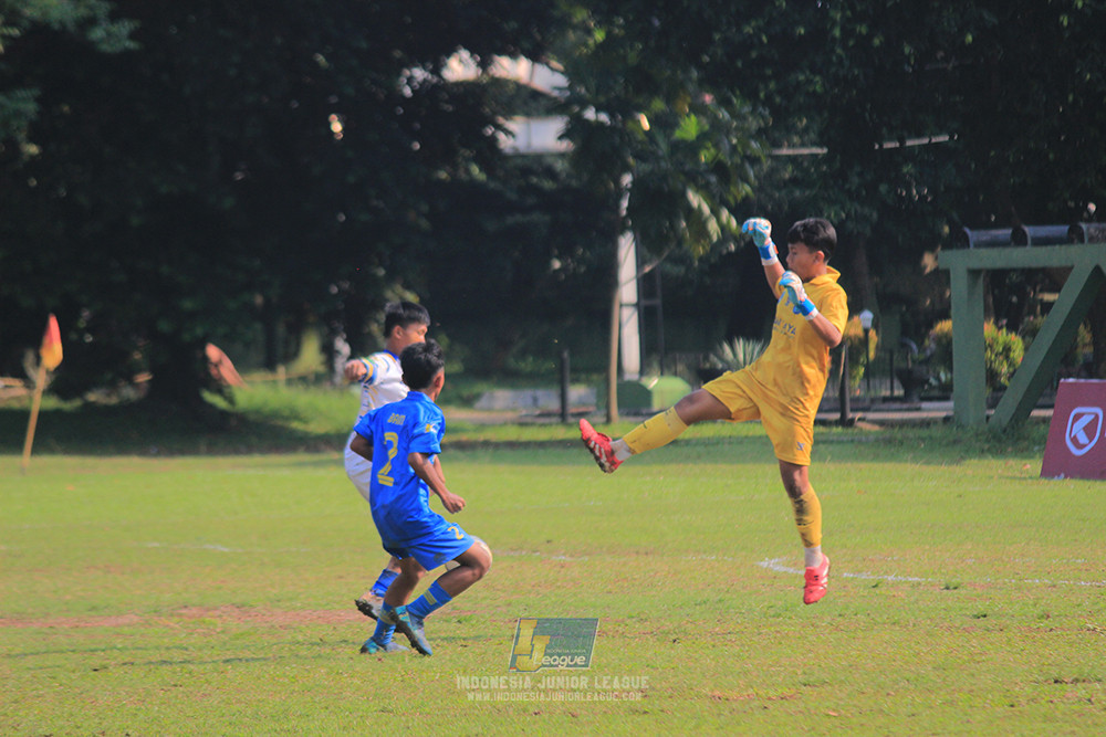 ijl u14 111025 pam jaya fa vs wins soccer school