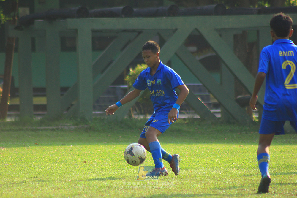 ijl u14 111025 pam jaya fa vs wins soccer school