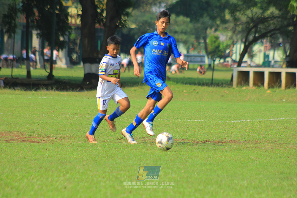 ijl u14 111025 pam jaya fa vs wins soccer school