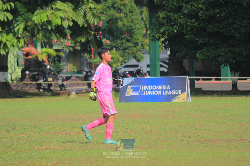 ijl u14 111025 pam jaya fa vs wins soccer school