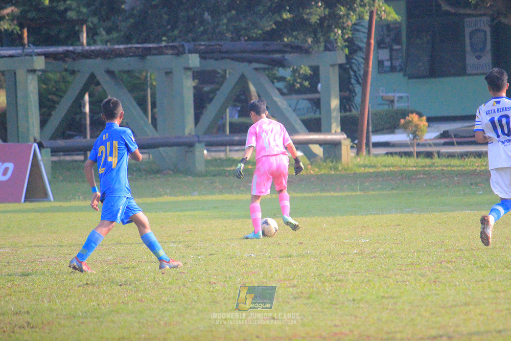ijl u14 111025 pam jaya fa vs wins soccer school