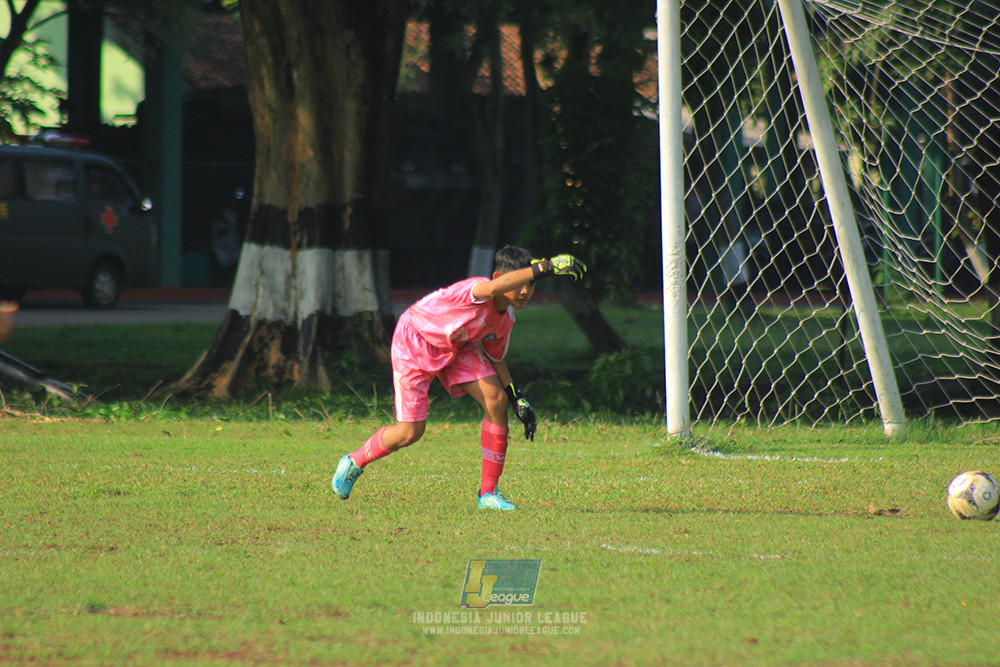 ijl u14 111025 pam jaya fa vs wins soccer school