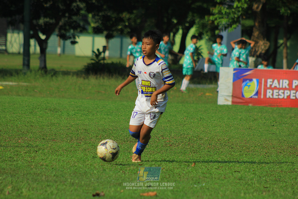 ijl u14 111025 pam jaya fa vs wins soccer school