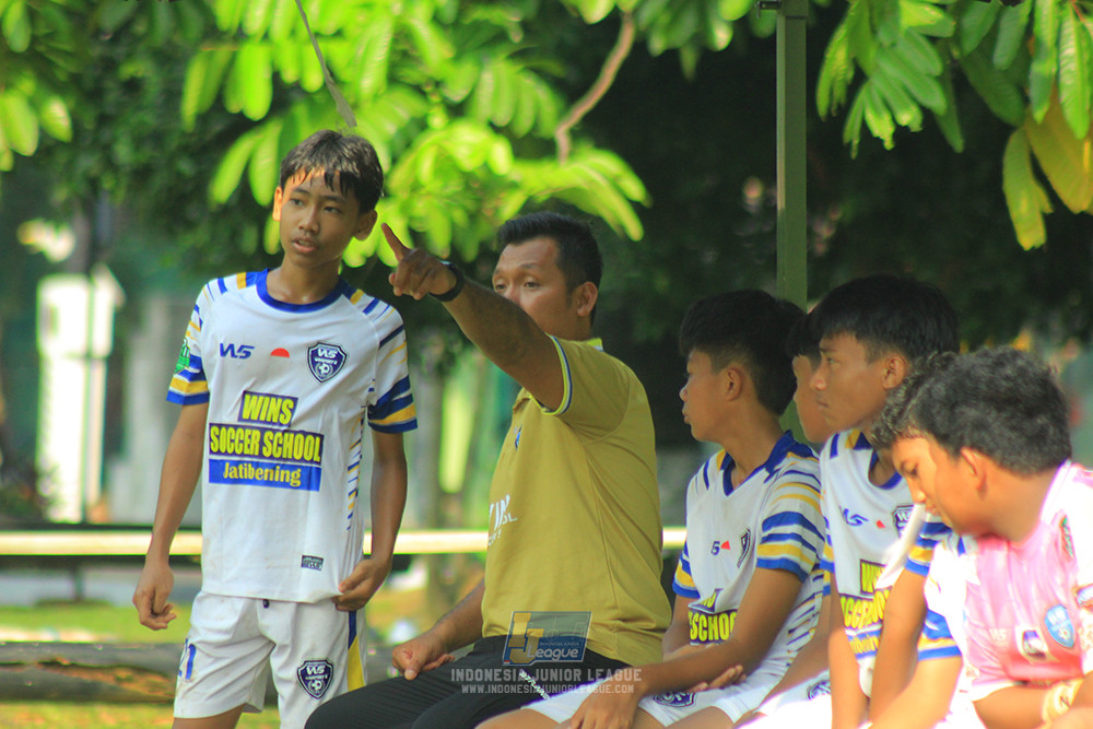ijl u14 111025 pam jaya fa vs wins soccer school