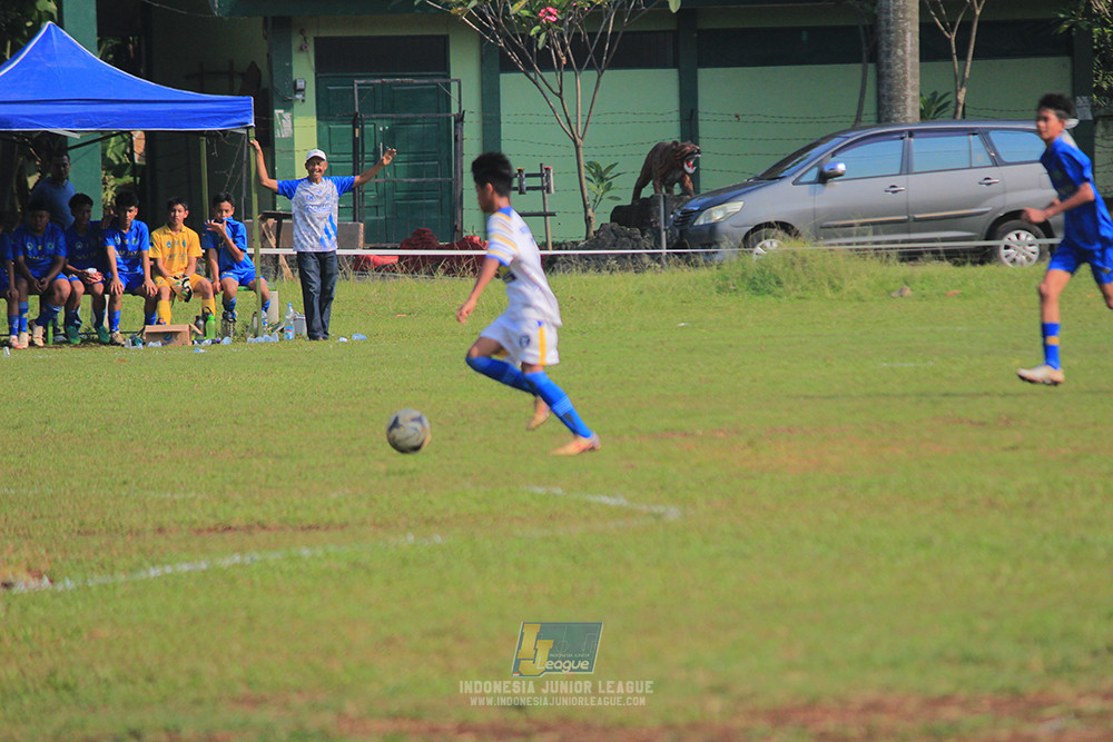 ijl u14 111025 pam jaya fa vs wins soccer school