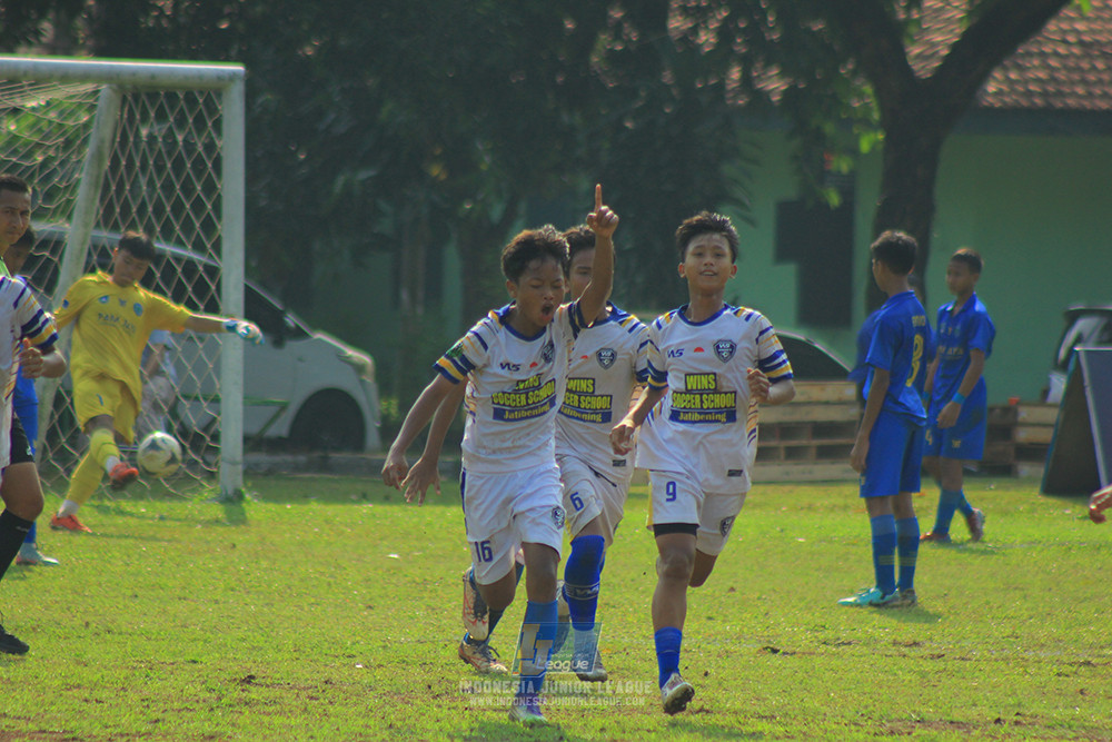 ijl u14 111025 pam jaya fa vs wins soccer school