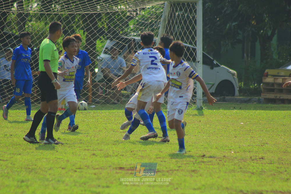 ijl u14 111025 pam jaya fa vs wins soccer school