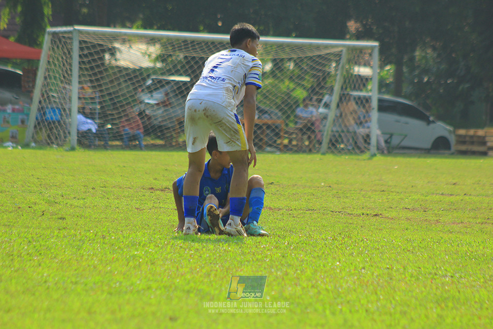 ijl u14 111025 pam jaya fa vs wins soccer school