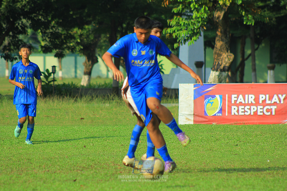 ijl u14 111025 pam jaya fa vs wins soccer school