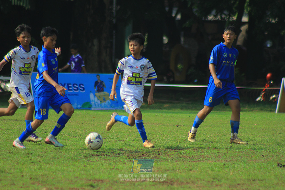 ijl u14 111025 pam jaya fa vs wins soccer school