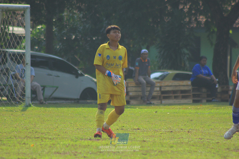 ijl u14 111025 pam jaya fa vs wins soccer school