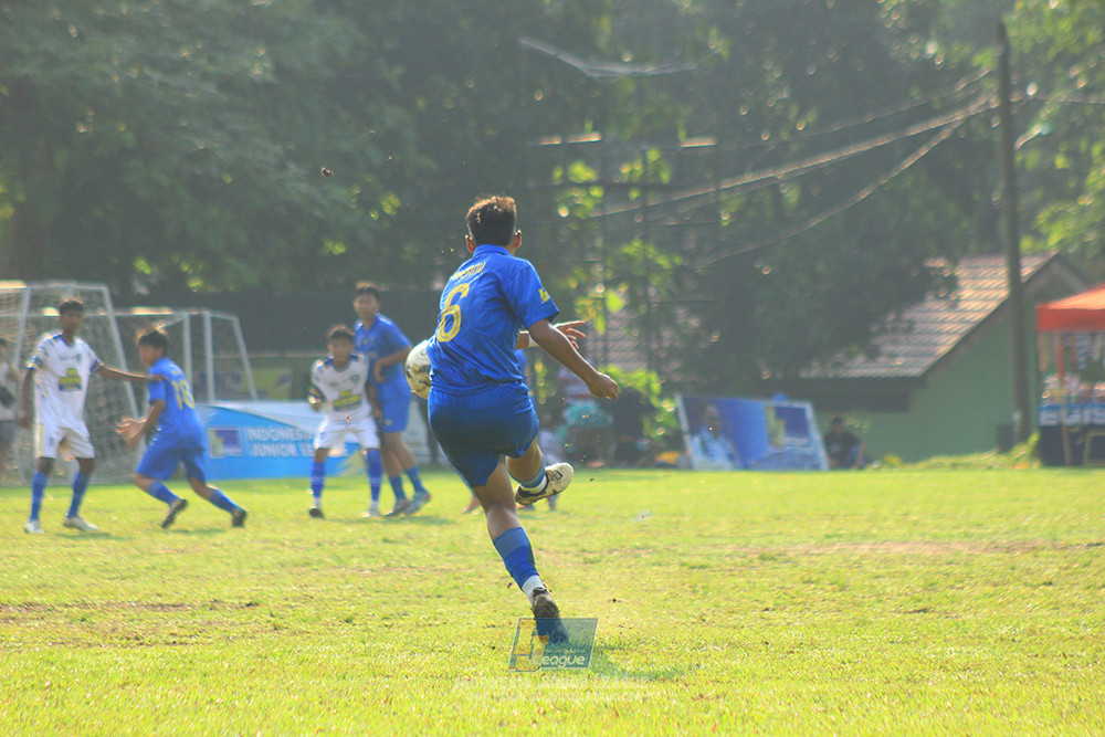 ijl u14 111025 pam jaya fa vs wins soccer school