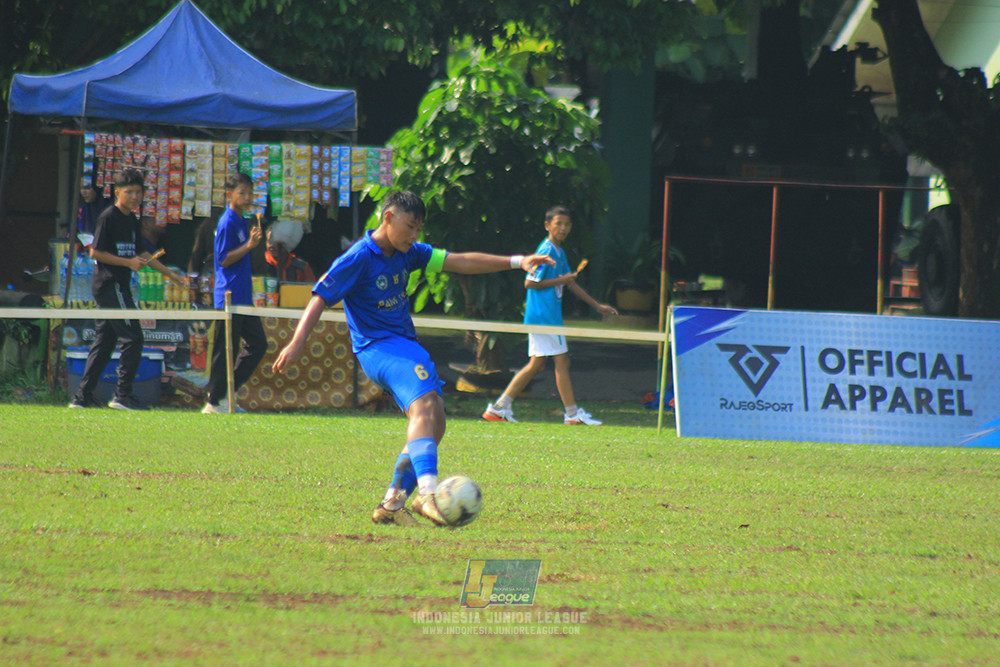 ijl u14 111025 pam jaya fa vs wins soccer school