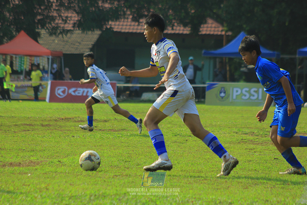 ijl u14 111025 pam jaya fa vs wins soccer school