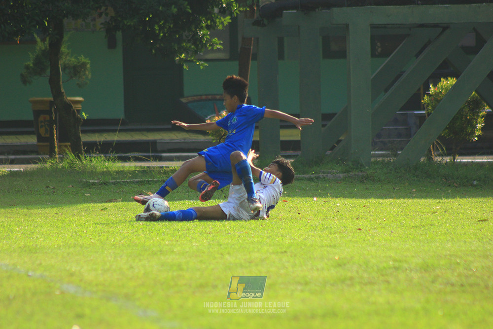 ijl u14 111025 pam jaya fa vs wins soccer school