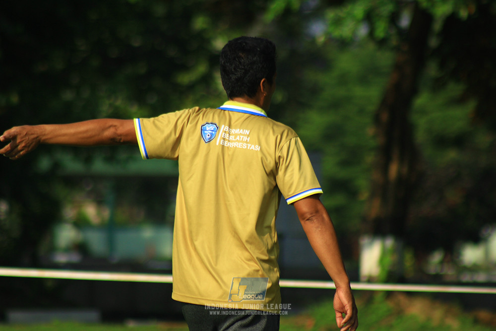 ijl u14 111025 pam jaya fa vs wins soccer school