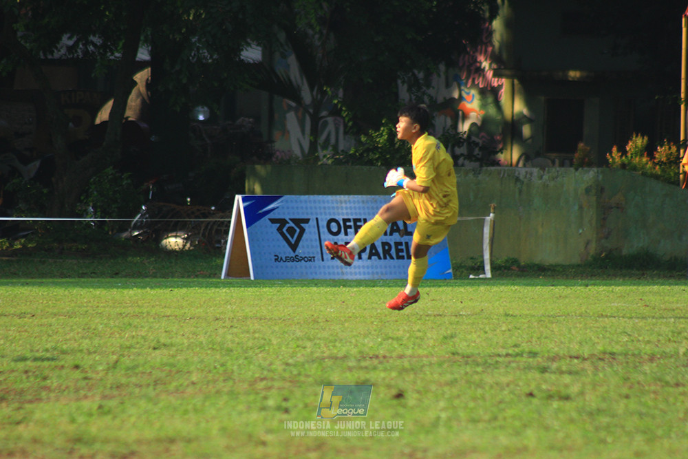 ijl u14 111025 pam jaya fa vs wins soccer school