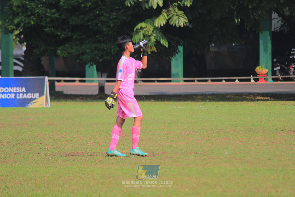 ijl u14 111025 pam jaya fa vs wins soccer school