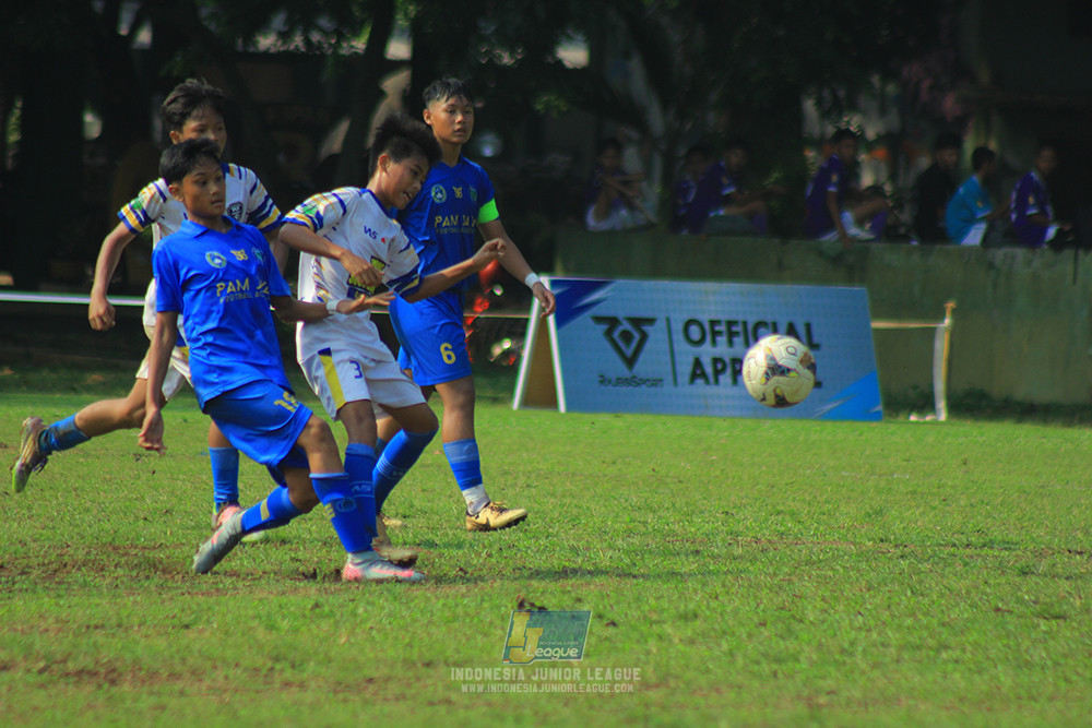 ijl u14 111025 pam jaya fa vs wins soccer school