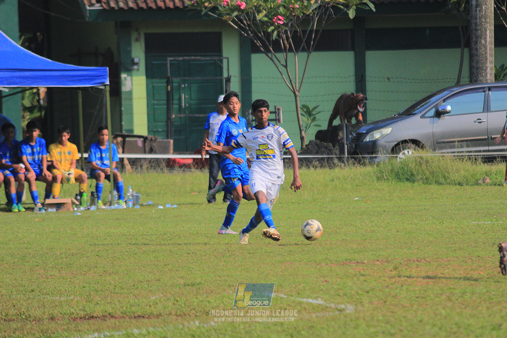ijl u14 111025 pam jaya fa vs wins soccer school