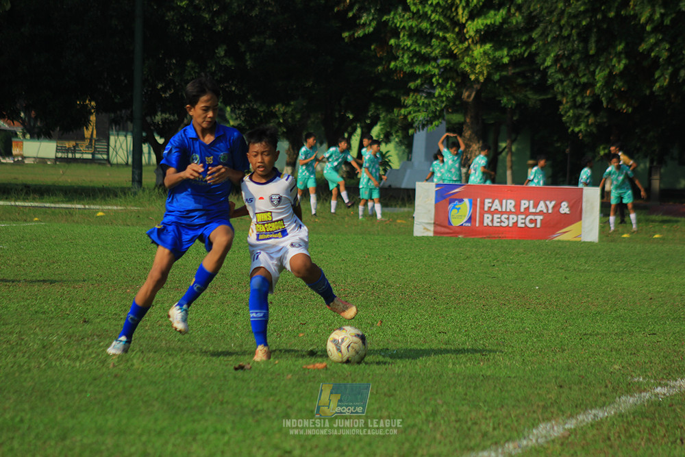 ijl u14 111025 pam jaya fa vs wins soccer school
