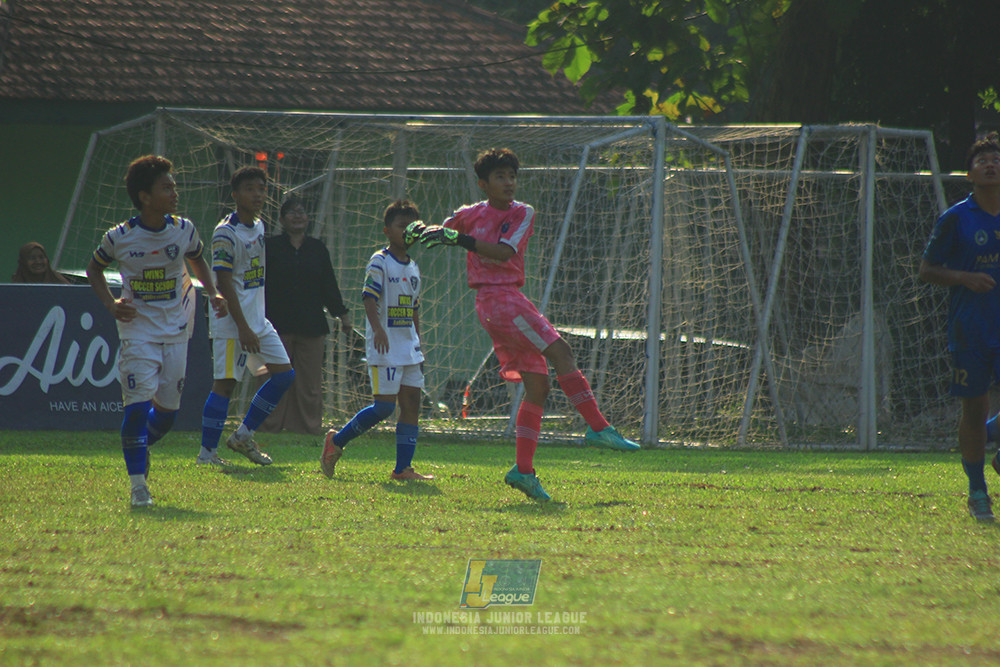ijl u14 111025 pam jaya fa vs wins soccer school