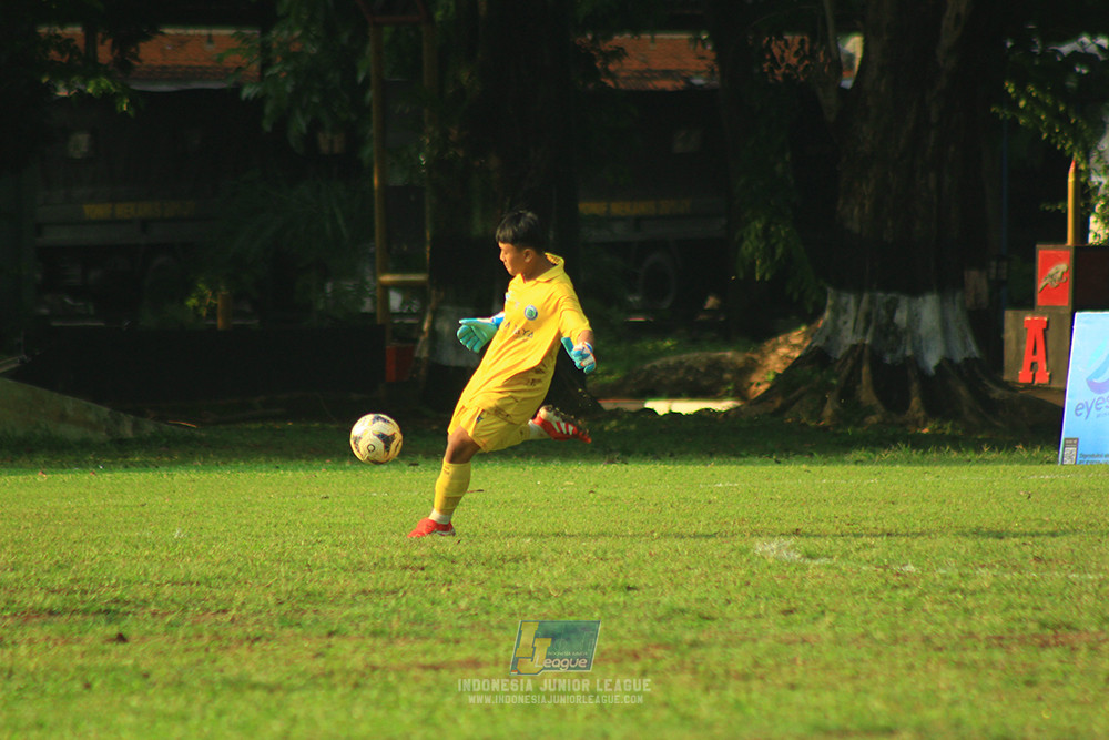 ijl u14 111025 pam jaya fa vs wins soccer school