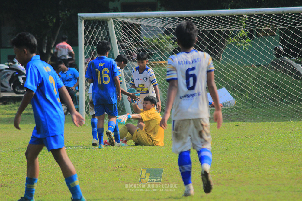 ijl u14 111025 pam jaya fa vs wins soccer school