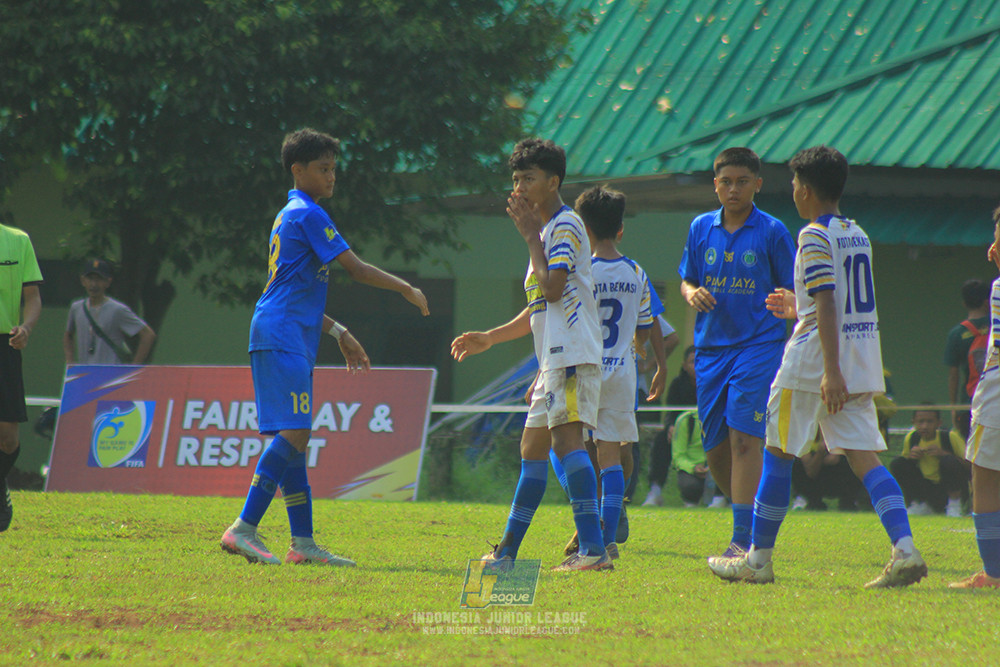 ijl u14 111025 pam jaya fa vs wins soccer school