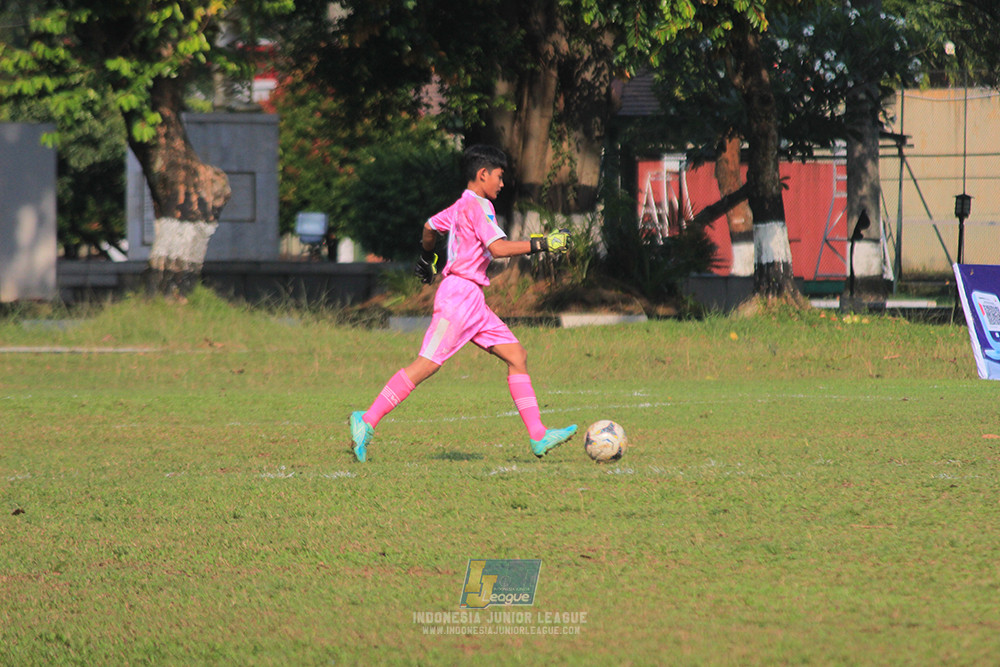 ijl u14 111025 pam jaya fa vs wins soccer school