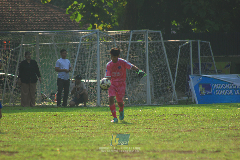 ijl u14 111025 pam jaya fa vs wins soccer school