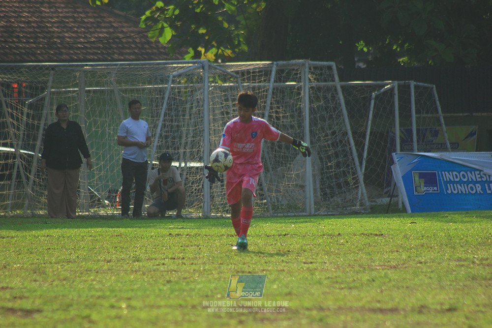 ijl u14 111025 pam jaya fa vs wins soccer school