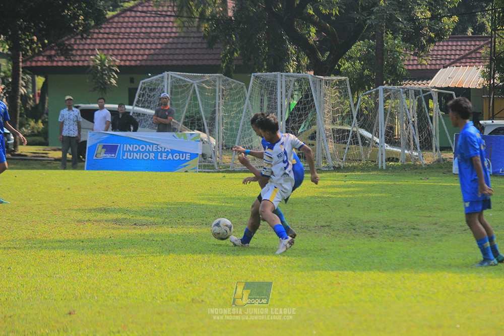 ijl u14 111025 pam jaya fa vs wins soccer school