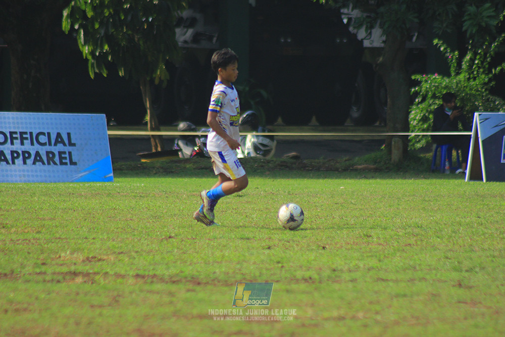 ijl u14 111025 pam jaya fa vs wins soccer school