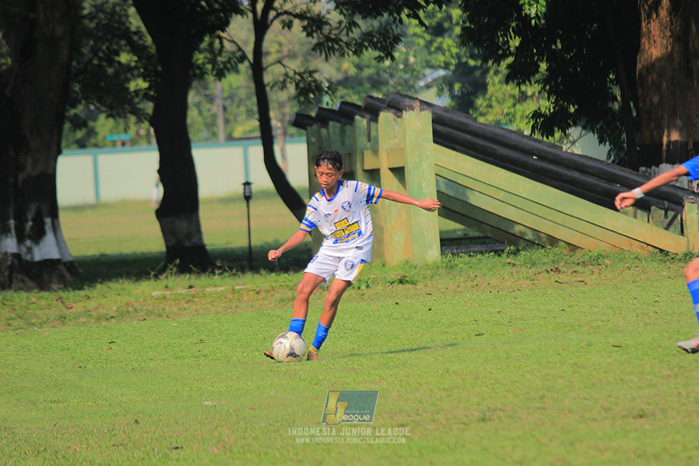 ijl u14 111025 pam jaya fa vs wins soccer school