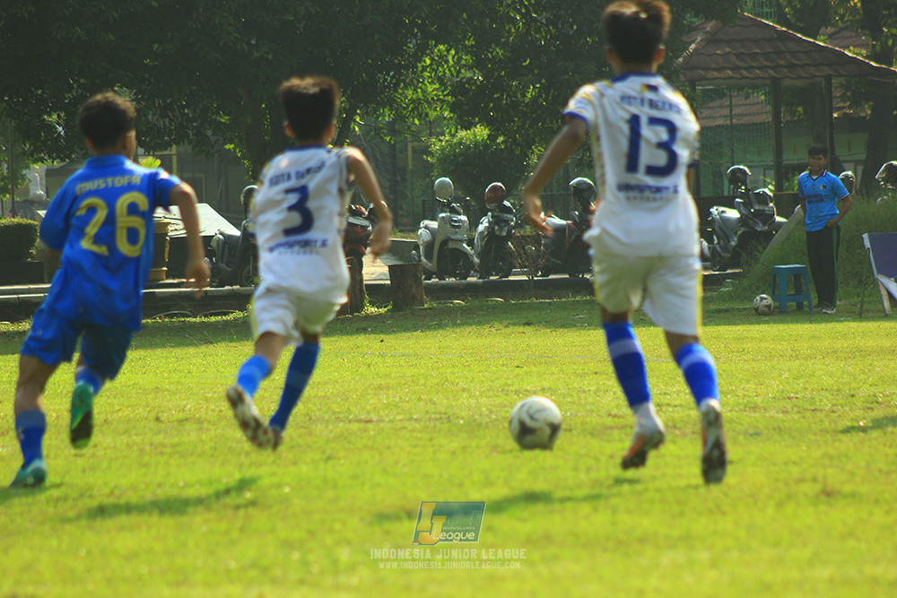 ijl u14 111025 pam jaya fa vs wins soccer school