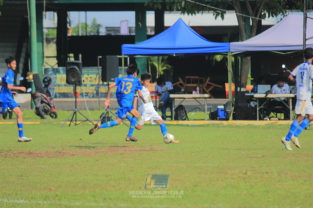ijl u14 111025 pam jaya fa vs wins soccer school