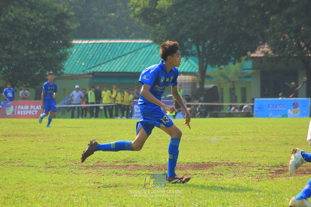 ijl u14 111025 pam jaya fa vs wins soccer school