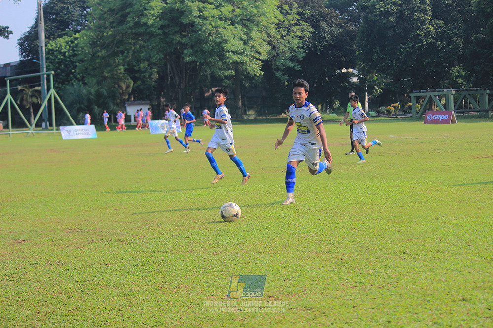 ijl u14 111025 pam jaya fa vs wins soccer school
